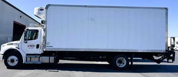 truck 220984 (1+1)-11027586760