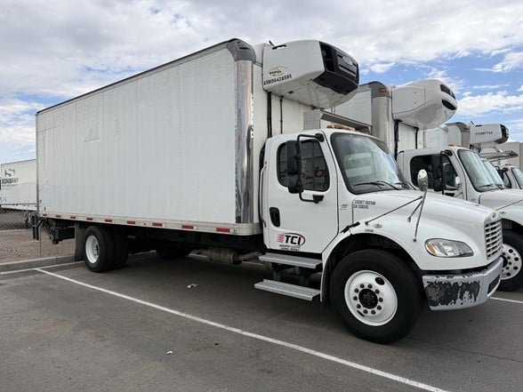 truck 220985 (1+1)-11029801487