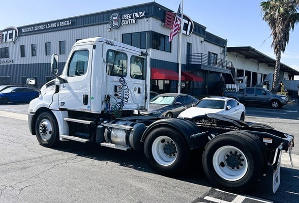 truck 220987 (1+1)-11028214052