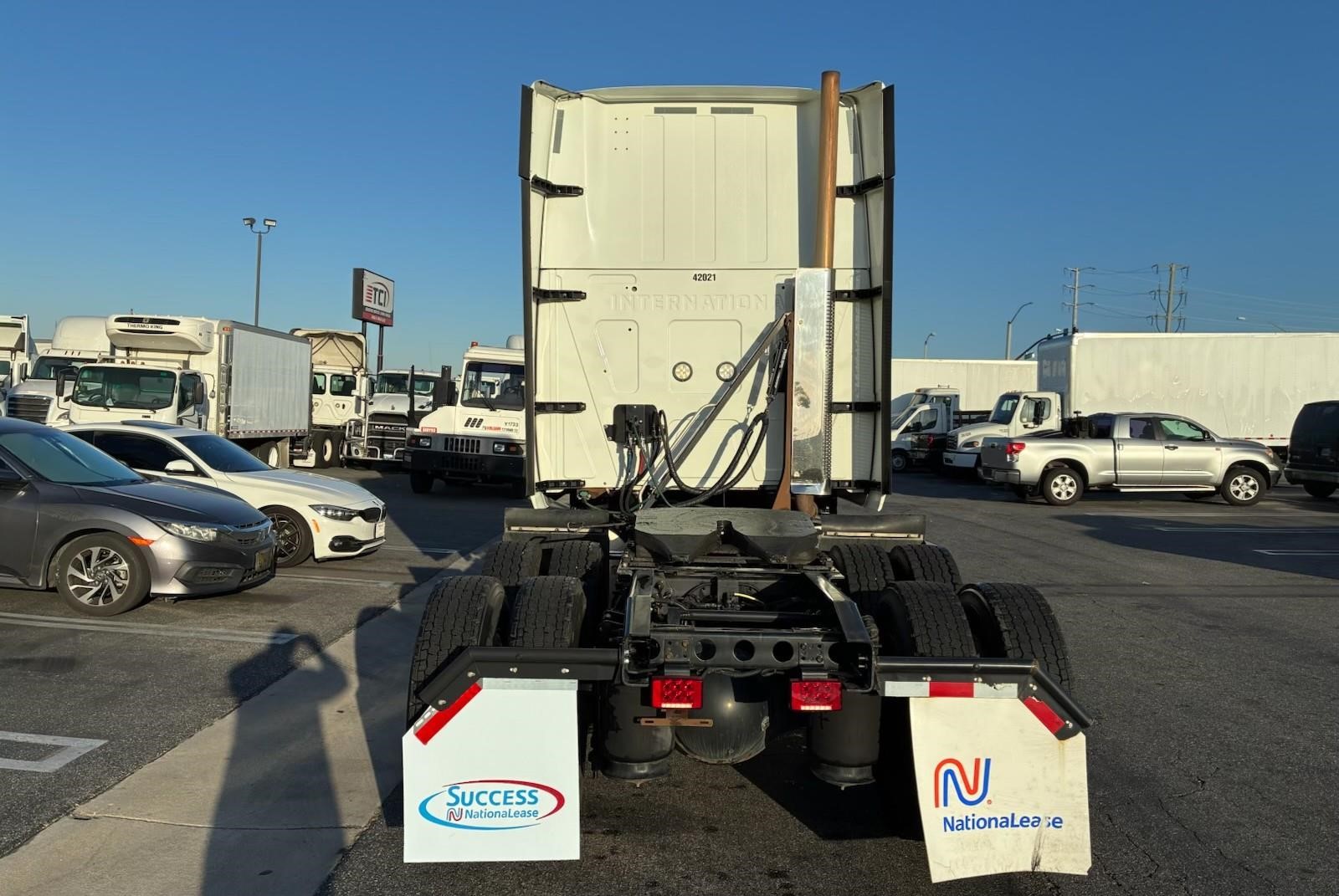truck 221018 (1+1)-11030693097