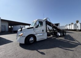 truck 221200 (0+1)-11030476247