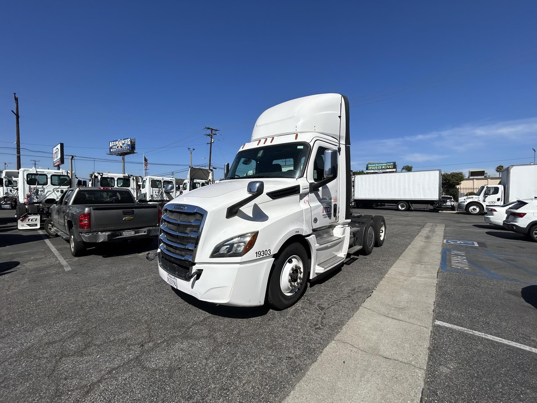 truck 221202 (1+1)-11032034918