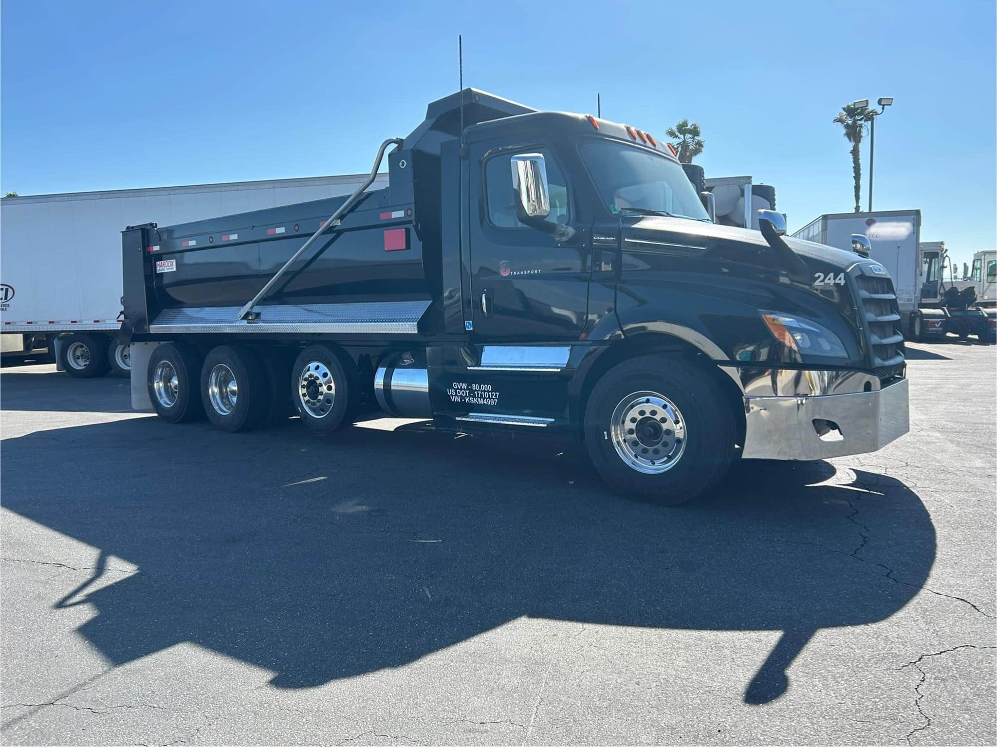 truck 221237 (2+1)-9074365546