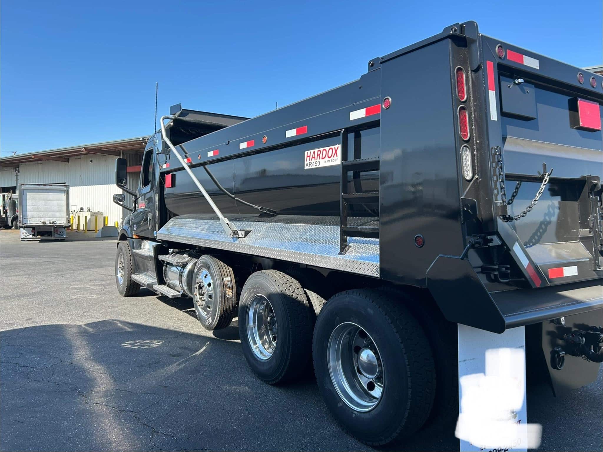 truck 221237 (4+1)-9074365566