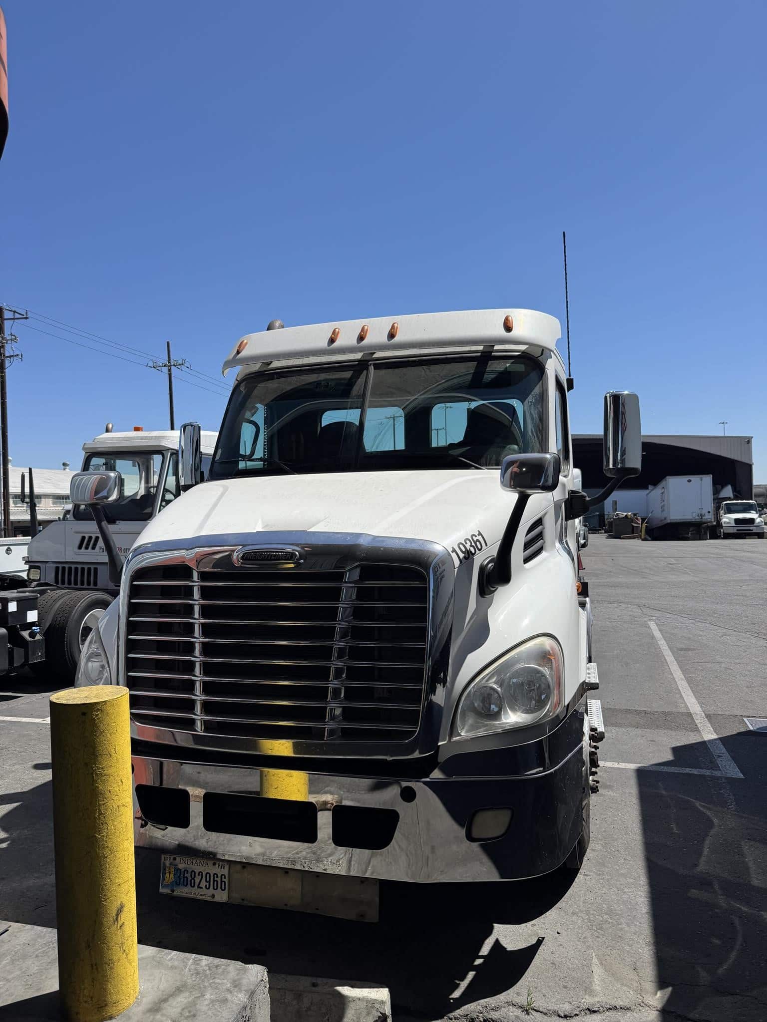 truck 221239 (3+1)-11033337471