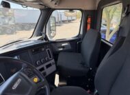 truck 221240 (10+1)-9071474995
