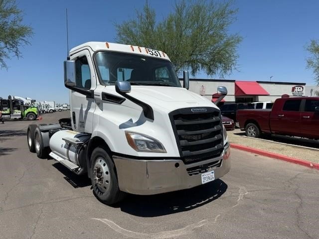 truck 221240 (2+1)-11033876531