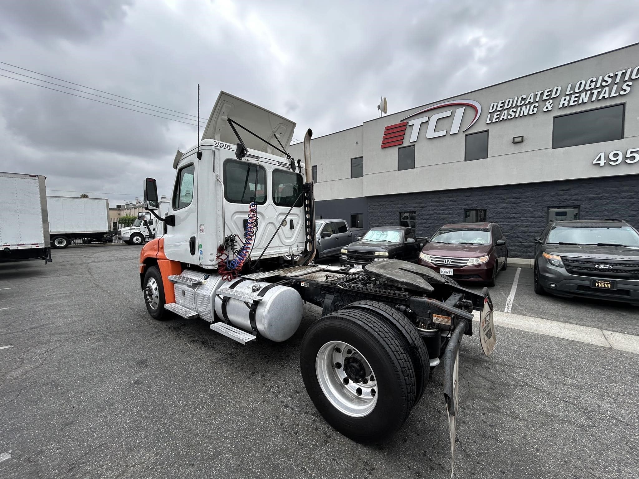 truck 221241 (5+1)-11032033702