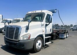 truck 221424 (0+1)-11039187076
