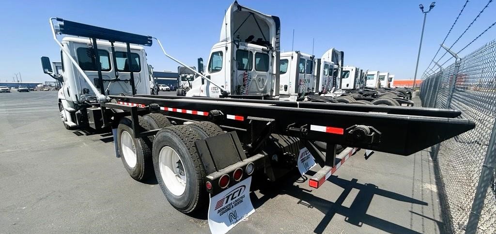 truck 221424 (2+1)-11039187105