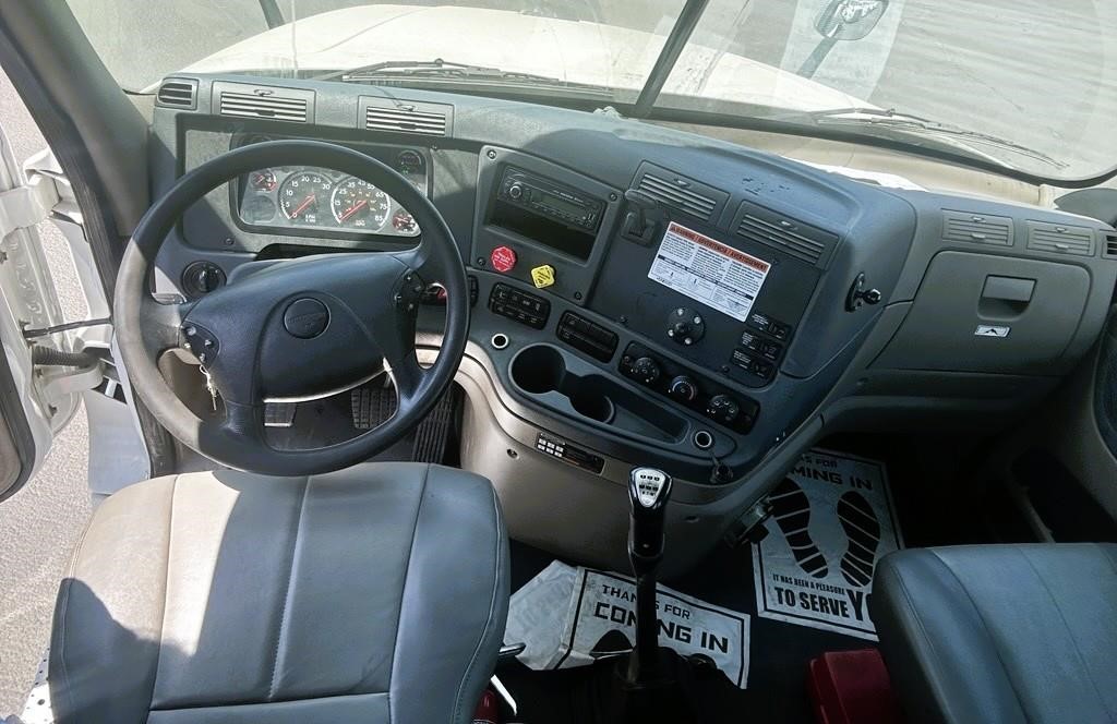 truck 221424 (7+1)-11039187238
