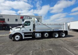 truck 221469 (0+1)-11039625259