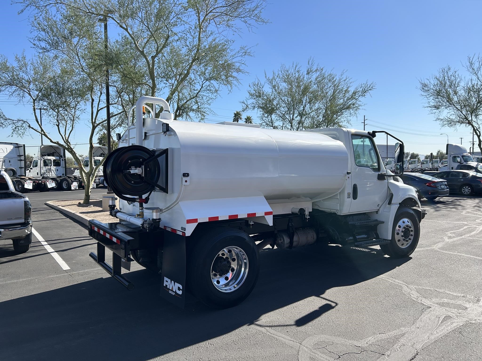 truck 221508 (4+1)-11013643714