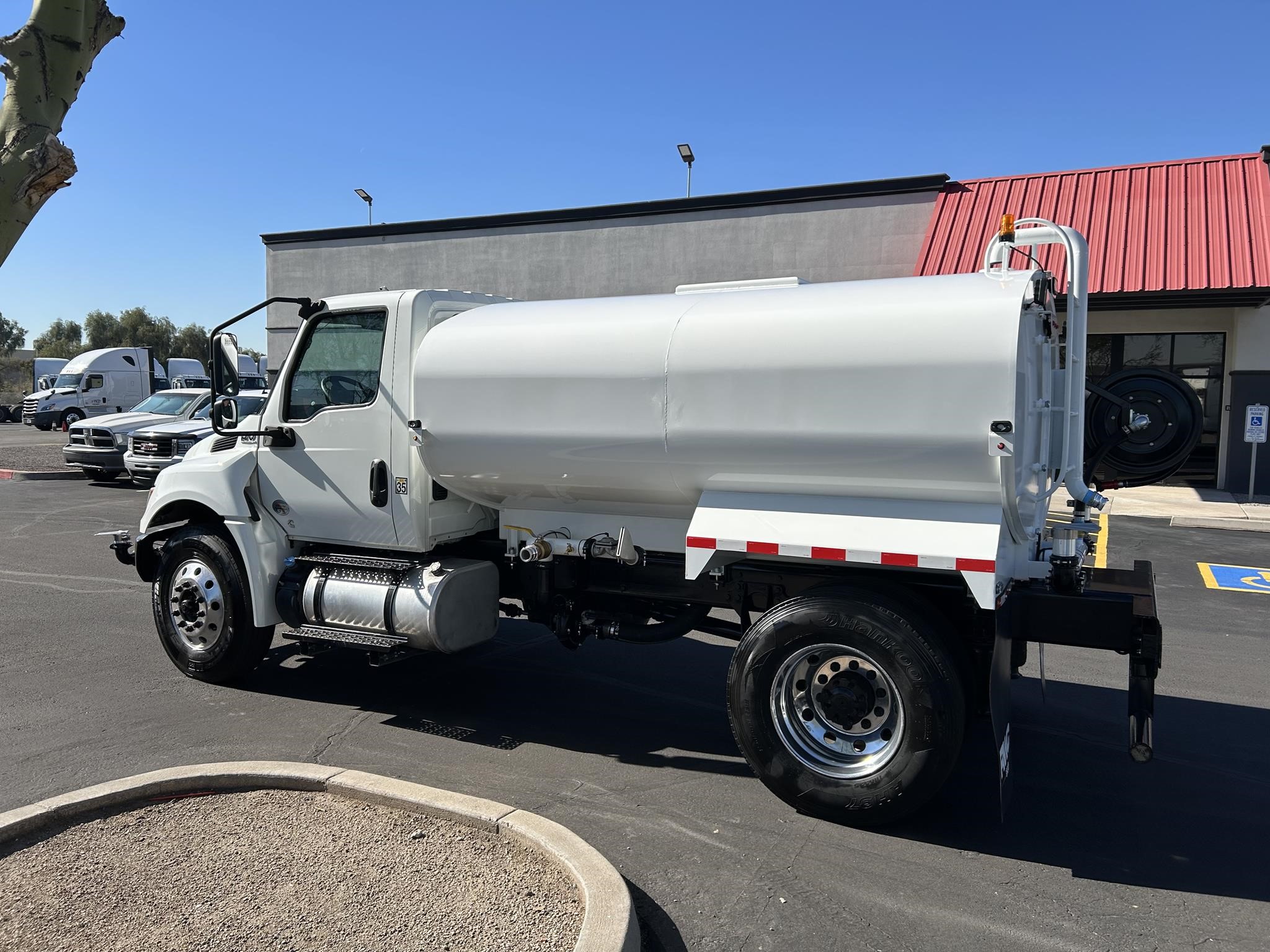 truck 221508 (5+1)-11013643738