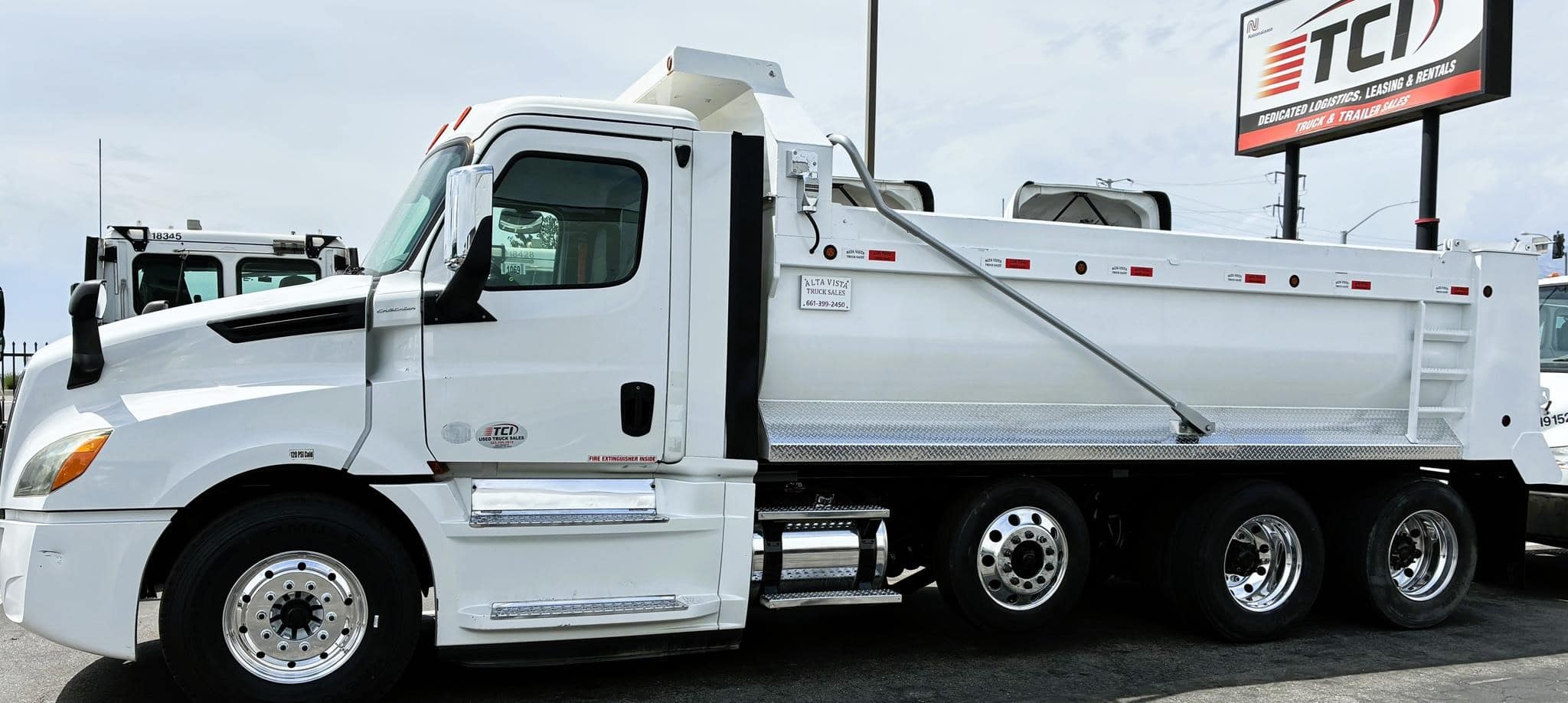 truck 221682 (2+1)-11046494955