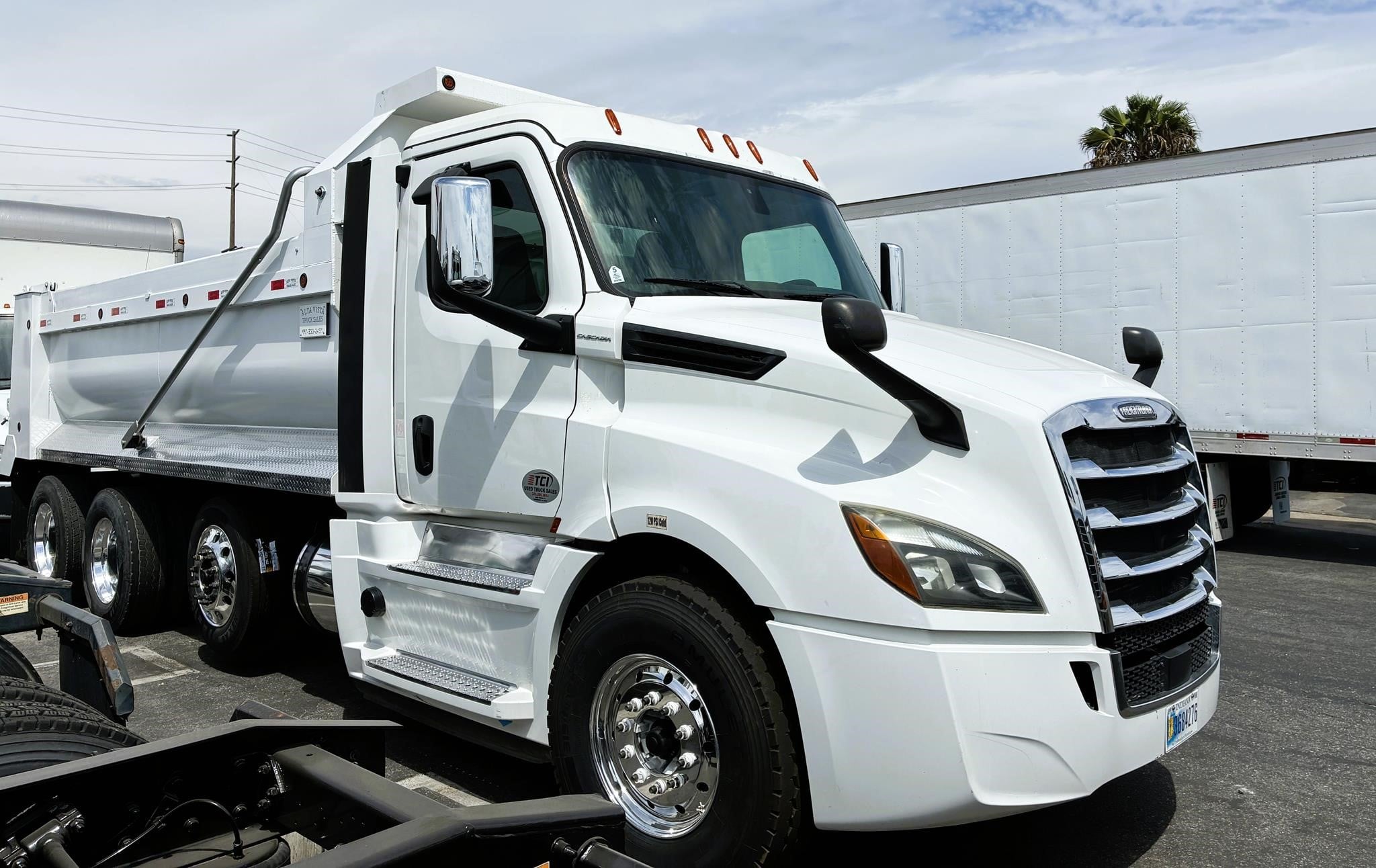 truck 221707 (4+1)-11046494972