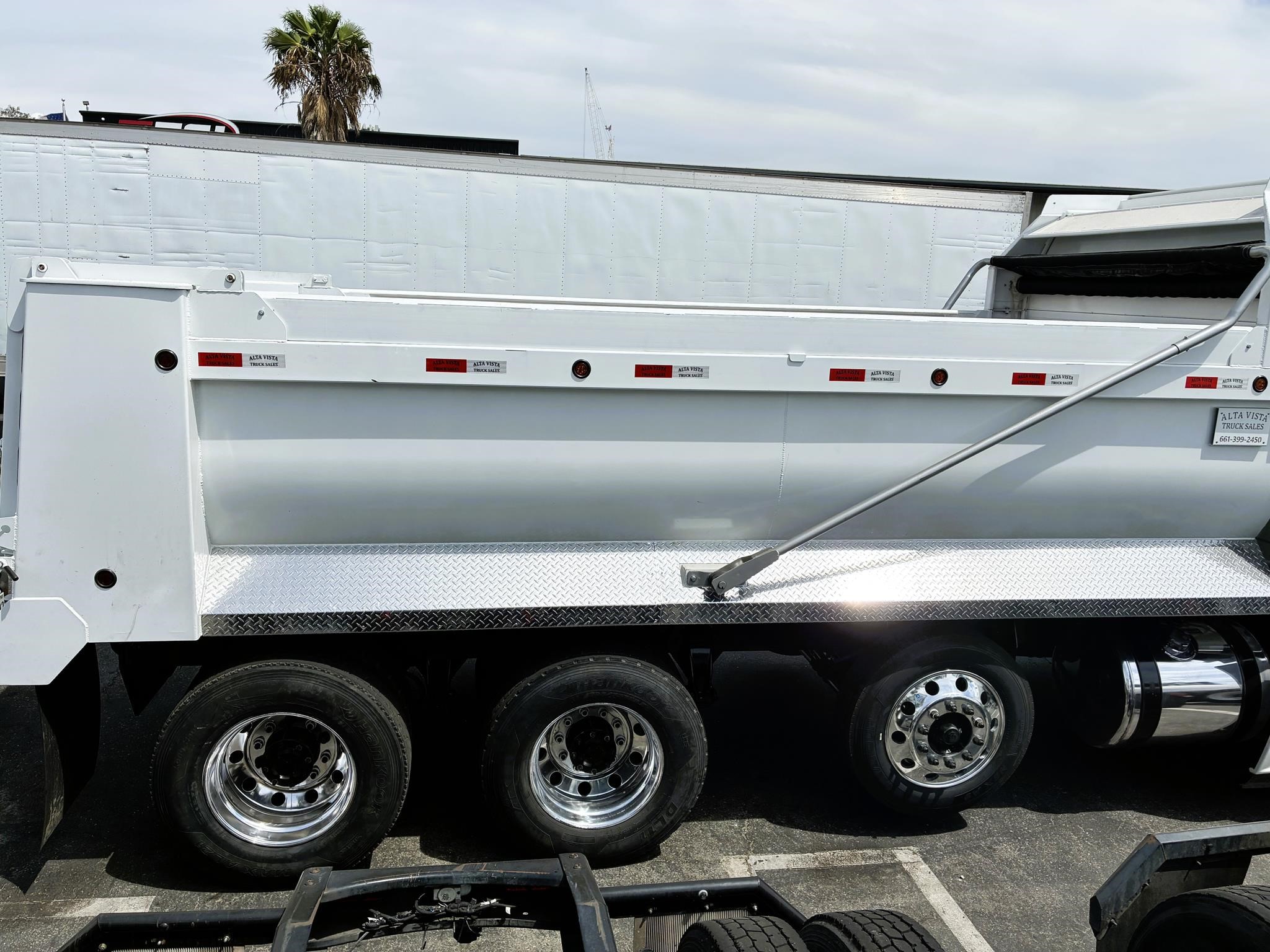 truck 221708 (1+1)-11046494942