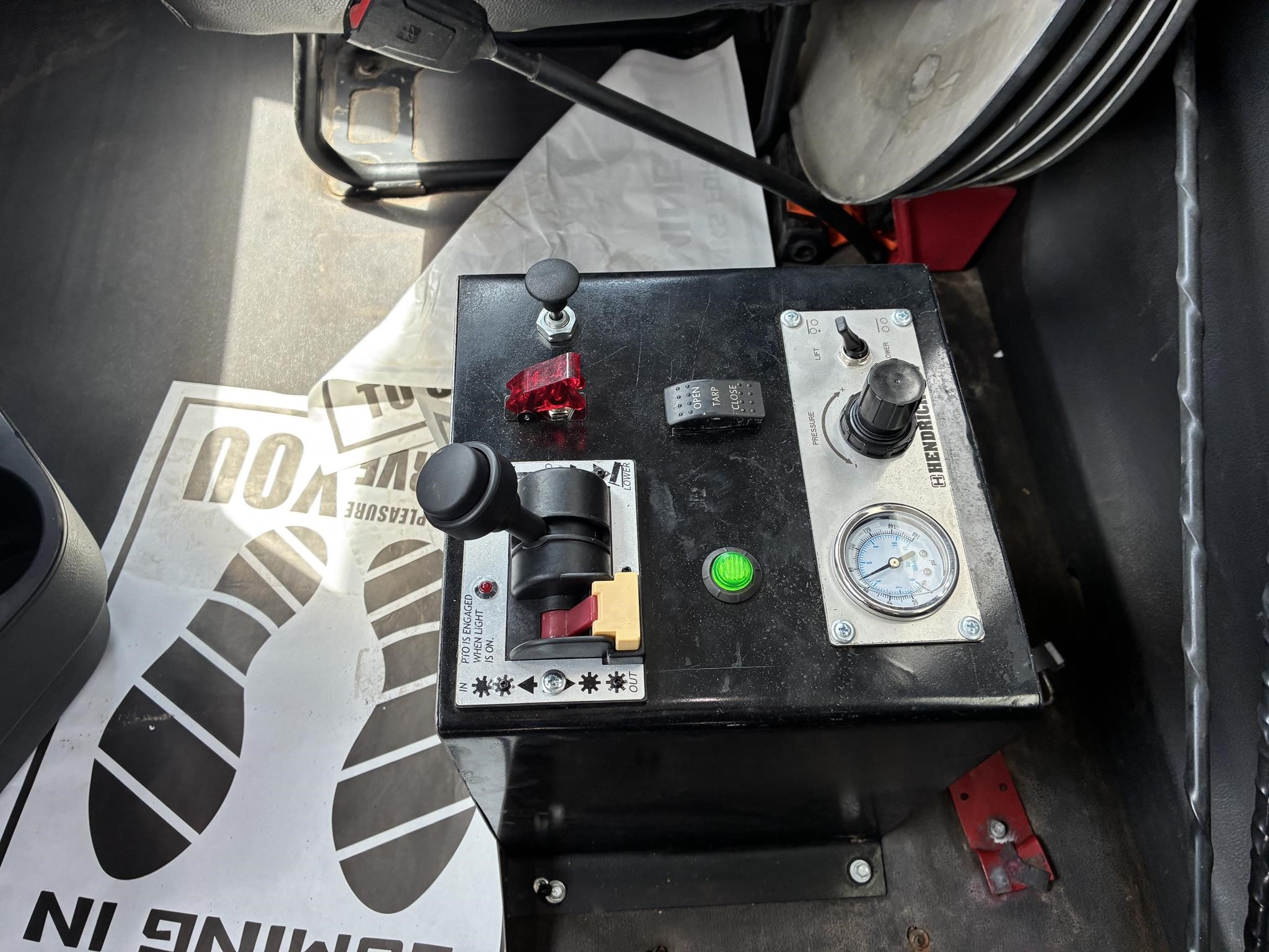 truck 221708 (5+1)-11046494978