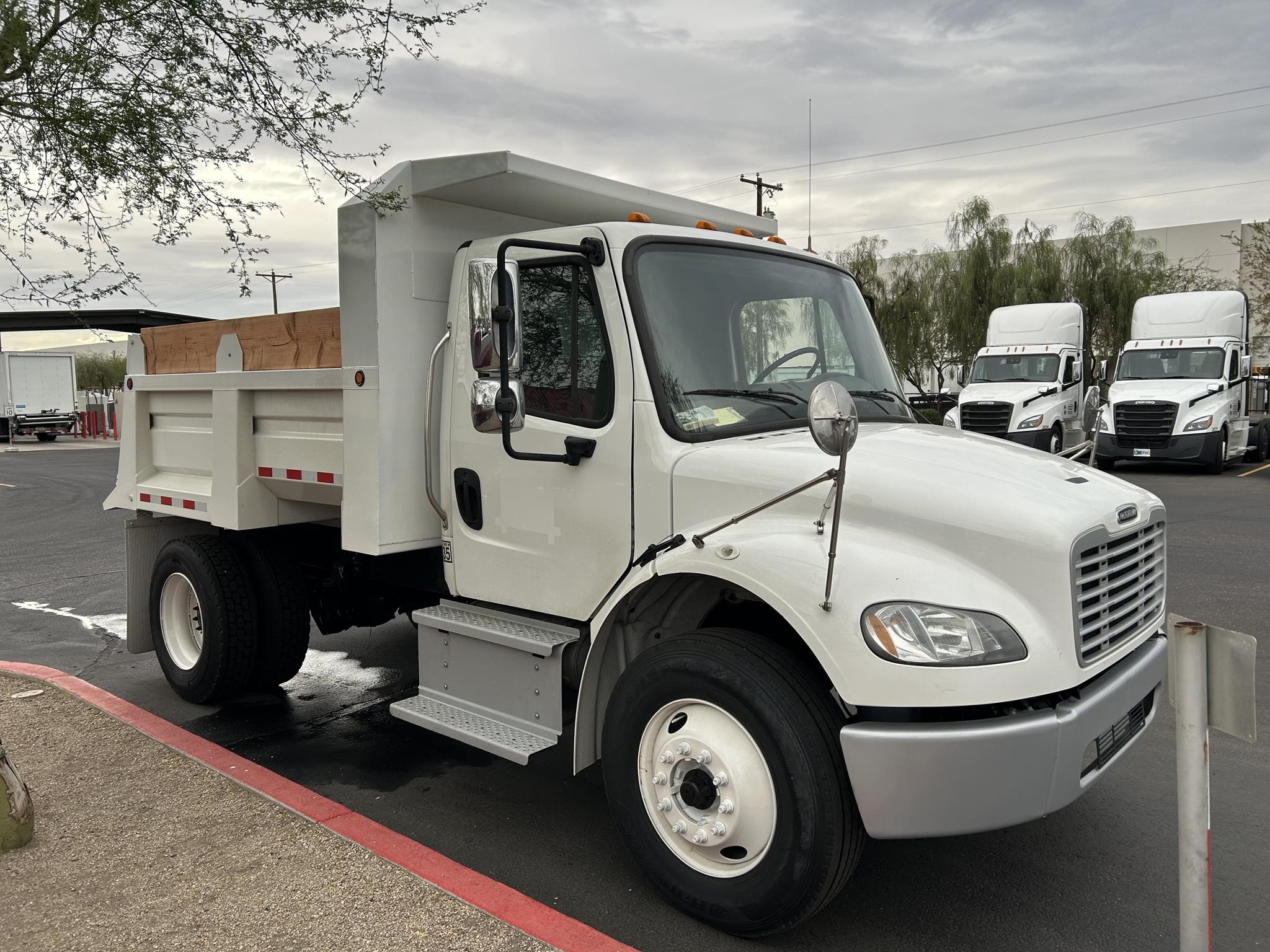 truck 221713 (2+1)-11023866996