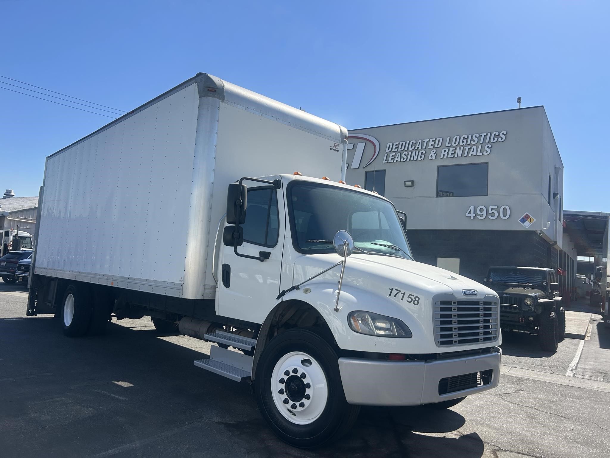 truck 221719 (1+1)-11049566638