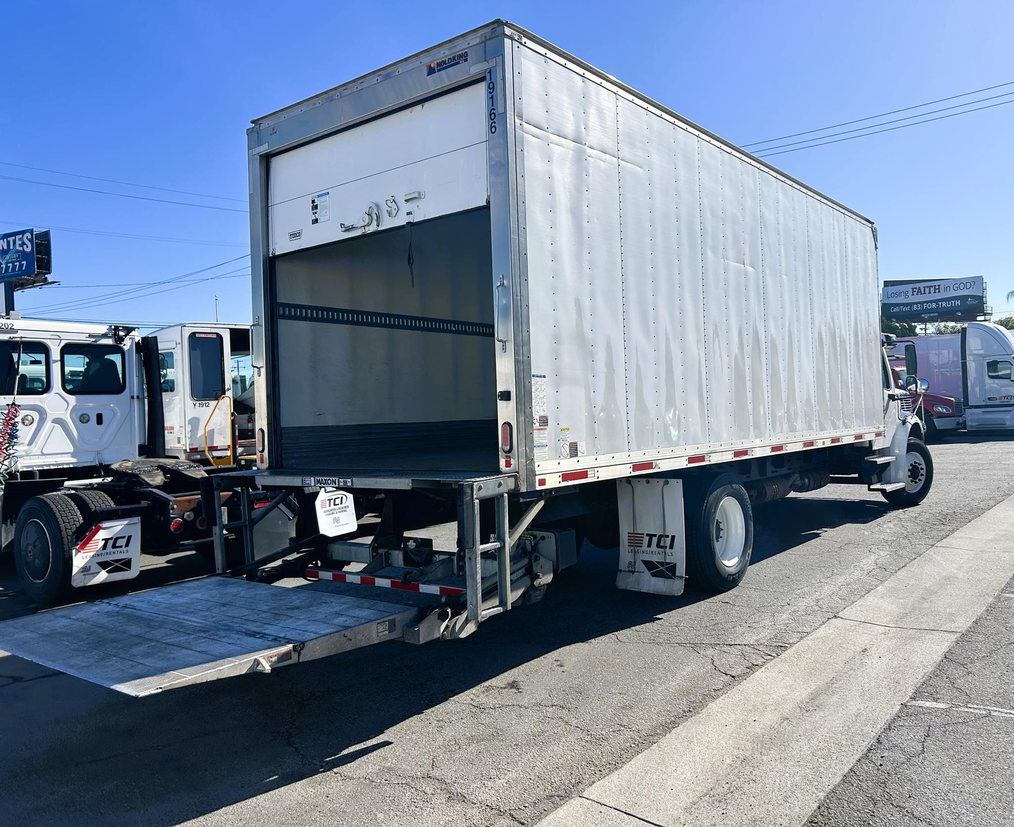 truck 221721 (3+1)-11050588062